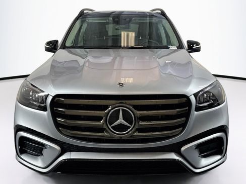 New 2026 Mercedes-Benz GLS 450 4MATIC image 2