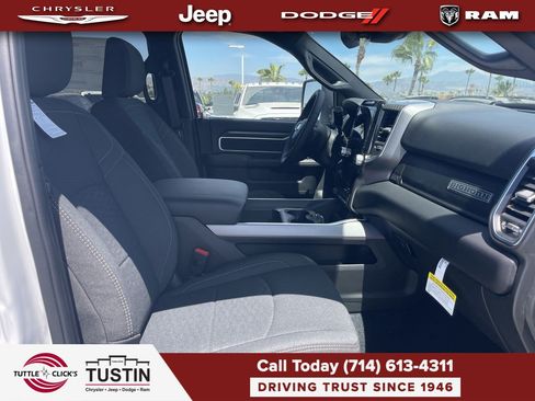 New 2026 RAM 2500 Big Horn AWD/4WD image 16