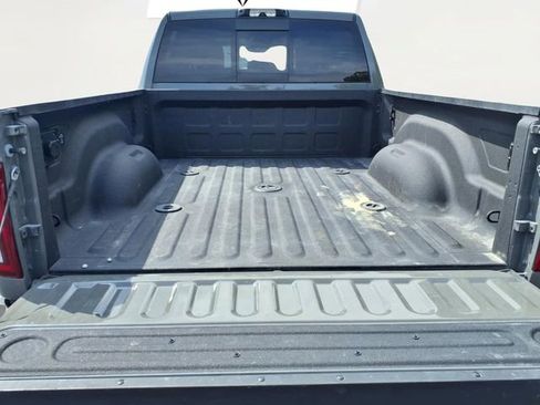 Used 2025 RAM 2500 Laramie w/ Night Edition AWD/4WD image 5
