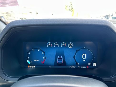Used 2025 Ford F150 Lariat AWD/4WD image 14