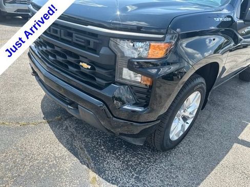 Used 2024 Chevrolet Silverado 1500 Custom AWD/4WD image 9