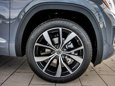 New 2026 Volkswagen Atlas SEL Premium R-Line image 21