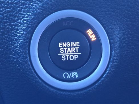 Used 2023 Dodge Challenger SXT w/ Blacktop Package image 20