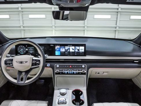 Used 2025 Genesis GV80 3.5T Prestige AWD/4WD image 16