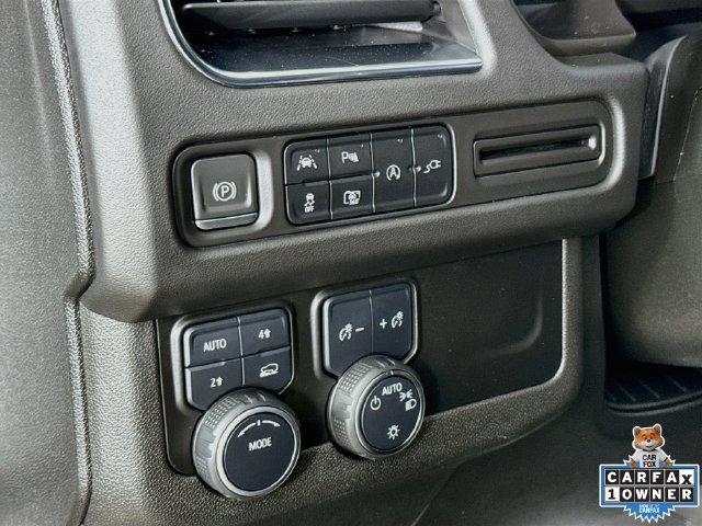 Used 2022 Chevrolet Tahoe LT w/ Luxury Package AWD/4WD image 15