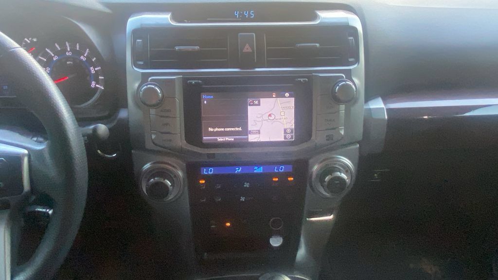 Used 2015 Toyota 4Runner Limited AWD/4WD image 20