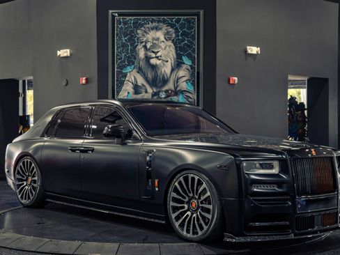 Used 2022 Rolls-Royce Phantom Sedan RWD image 5