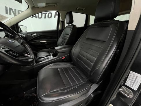 Used 2018 Ford Escape SEL FWD image 12