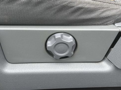 Used 2013 Ford F150 XLT RWD image 15