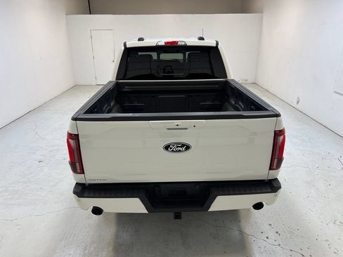 Used 2025 Ford F150 Lariat w/ Equipment Group 502A High AWD/4WD image 3