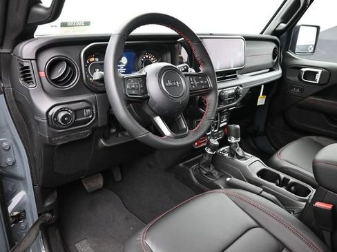 New 2026 Jeep Wrangler Unlimited Rubicon 392 w/ Quick Order Package 27X Moab AWD/4WD image 5