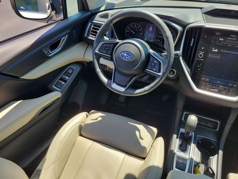 Used 2024 Subaru Ascent Limited w/ Technology Package image 17