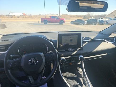 Used 2024 Toyota RAV4 LE image 15