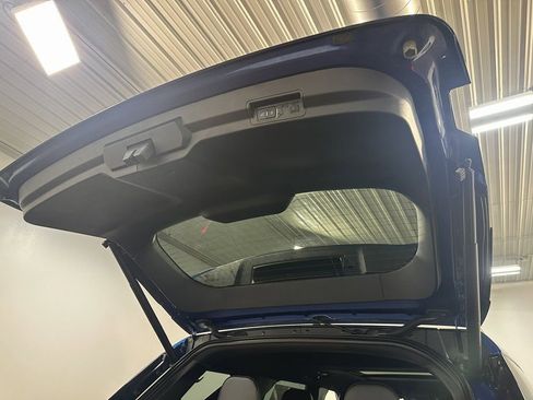 Used 2022 Ford Explorer ST-Line w/ Class IV Trailer Tow Package image 85