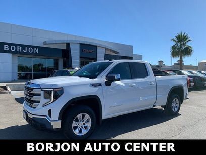 New 2026 GMC Sierra 1500 SLE w/ Preferred Package