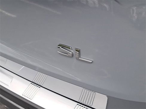 Used 2023 Nissan Rogue SL w/ SL Premium Package image 6