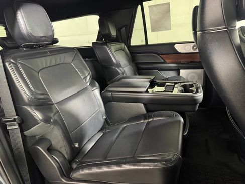 Used 2024 Lincoln Navigator L Reserve w/ Equipment Group 201A AWD/4WD image 10
