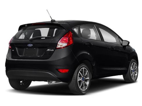 Used 2018 Ford Fiesta SE w/ Equipment Group 201A image 2