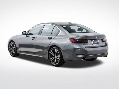 Used 2023 BMW 330i xDrive Sedan w/ Driving Assistance Package AWD/4WD image 3