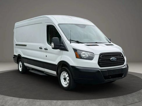 Used 2019 Ford Transit 150 148 Medium Roof RWD image 3