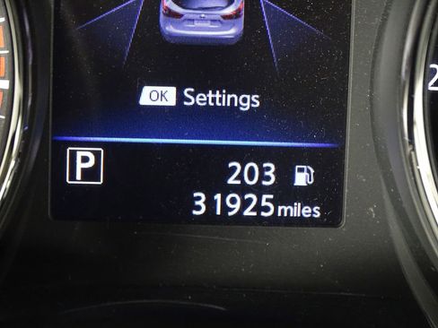 Used 2020 Nissan Rogue Sport SV image 41