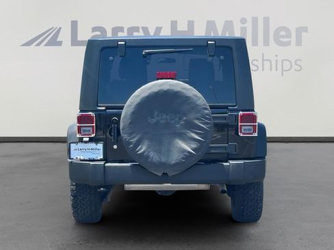 Used 2011 Jeep Wrangler Sport AWD/4WD image 5