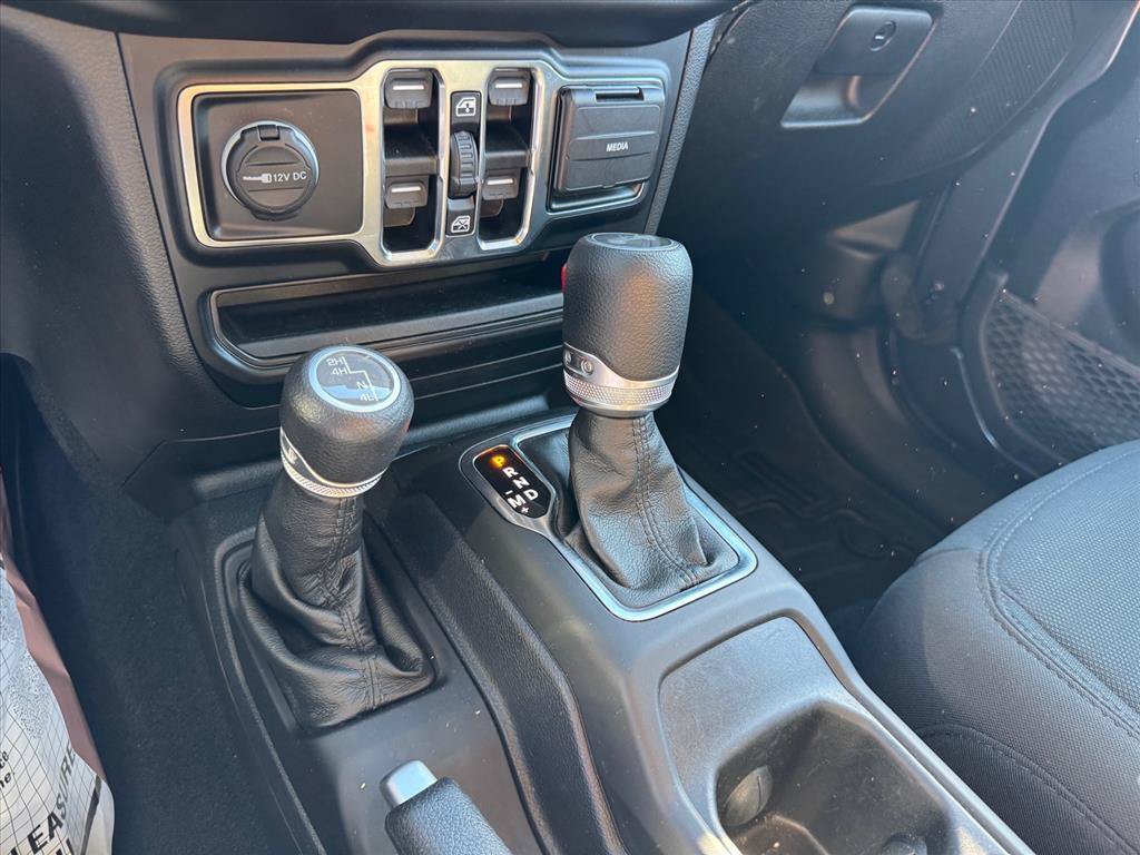 Used 2021 Jeep Wrangler Unlimited Sport AWD/4WD image 20