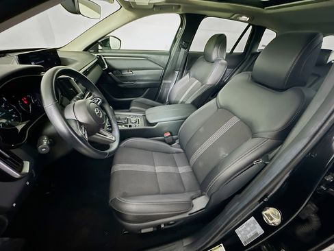 Used 2025 MAZDA CX-50 AWD 2.5 S w/ Premium Package image 13