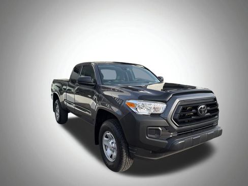 Used 2021 Toyota Tacoma SR image 7
