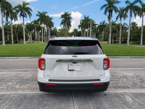 Used 2020 Ford Explorer XLT RWD image 19