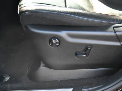 Used 2023 Dodge Durango R/T image 17