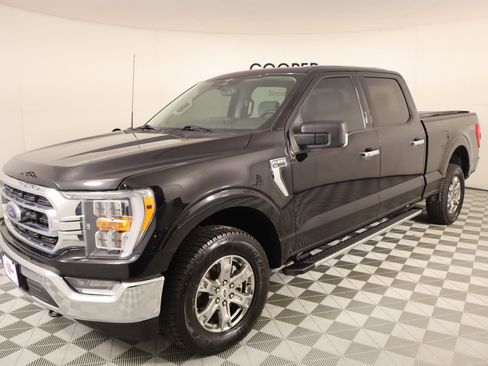 Used 2023 Ford F150 XLT w/ Equipment Group 302A High image 11