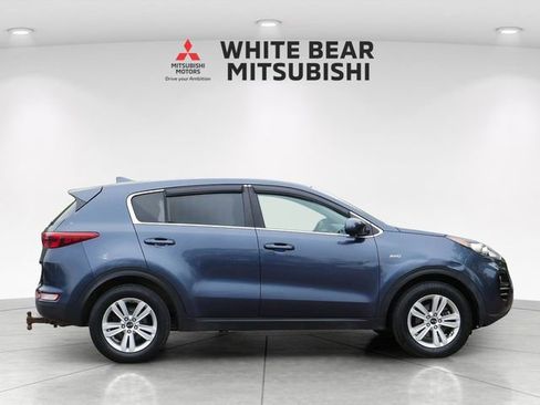 Used 2018 Kia Sportage LX AWD/4WD image 6
