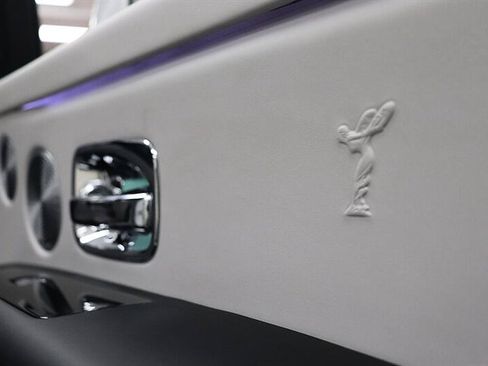 Used 2022 Rolls-Royce Cullinan w/ Cullinan Package AWD/4WD image 21
