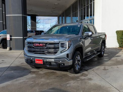 New 2026 GMC Sierra 1500 SLT w/ SLT Premium Plus Package image 3