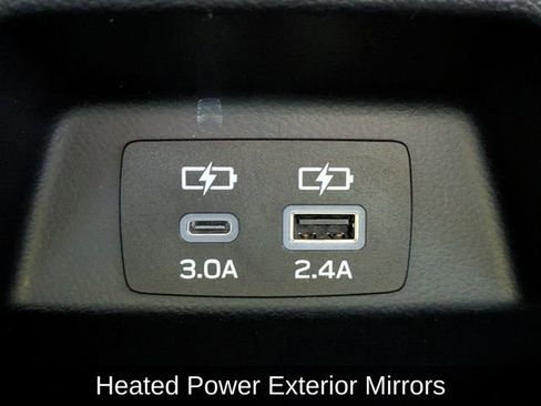 Used 2025 Subaru Crosstrek 2.0i Premium image 16