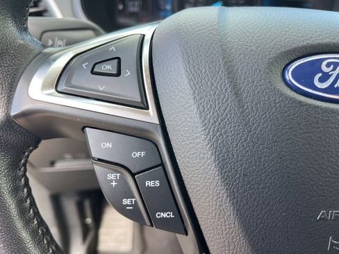Used 2023 Ford Edge SEL AWD/4WD image 18