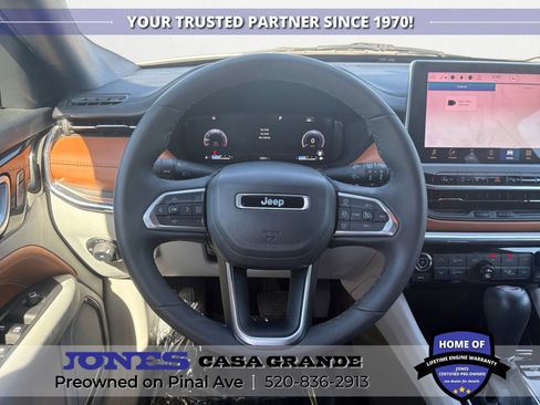 Used 2023 Jeep Compass Limited w/ Elite Group AWD/4WD image 11