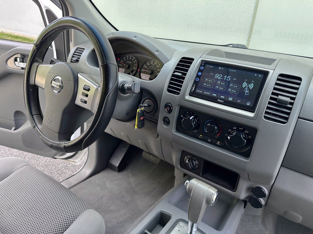 Used 2007 Nissan Frontier SE w/ Power Pkg AWD/4WD image 28