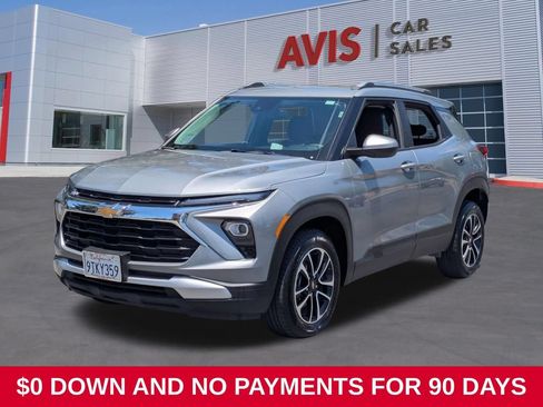 Used 2025 Chevrolet TrailBlazer LT AWD/4WD image 1