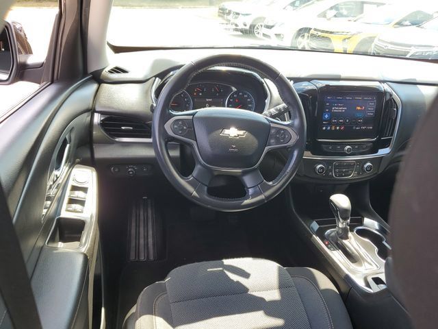 Used 2021 Chevrolet Traverse LT FWD image 11