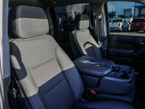 Used 2024 Chevrolet Silverado 2500 Custom w/ Custom Value Package image 18