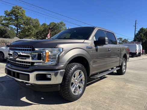 Used 2018 Ford F150 XLT w/ Equipment Group 302A Luxury AWD/4WD image 45