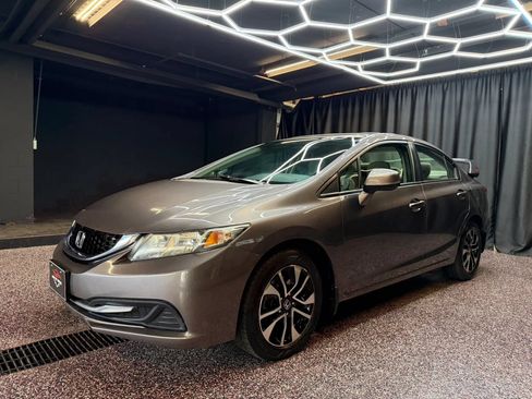 Used 2013 Honda Civic EX image 4