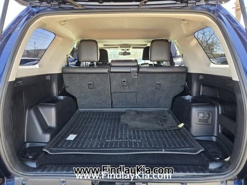 Used 2018 Toyota 4Runner TRD Off-Road Premium image 18