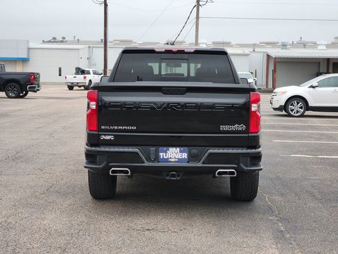 Used 2024 Chevrolet Silverado 1500 High Country AWD/4WD image 6
