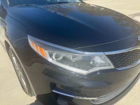 Used 2016 Kia Optima LX w/ Technology Package image 4