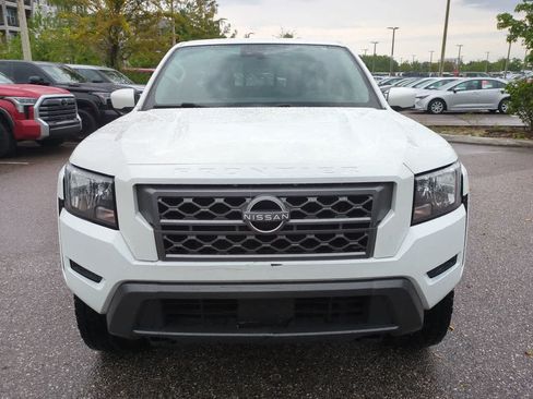 Used 2022 Nissan Frontier SV AWD/4WD image 9