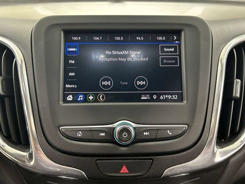 Used 2020 Chevrolet Equinox LT AWD/4WD image 14