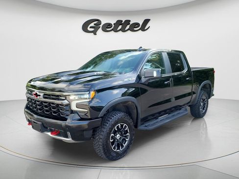 Used 2025 Chevrolet Silverado 1500 ZR2 w/ Technology Package AWD/4WD image 1